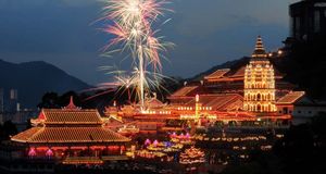 Fireworks at Kek Lok Si Temple, Penang, Malaysia (© Tan Lian Hock/Asia RM/Age footstock) &copy; (Bing United States)