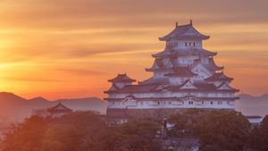 Himeji Castle, Himeji, Hyōgo Prefecture, Japan (© Julian Elliott Photography/Getty Images)(Bing United States)