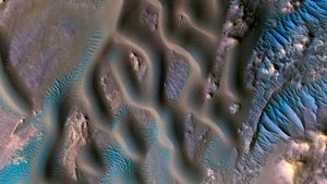 Cráter Gamboa, Marte (© NASA/JPL-Caltech/Universidad de Arizona)(Bing España)
