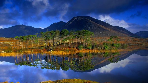 Ballynahinch Lake, Connemara, Co. Galway, Ireland