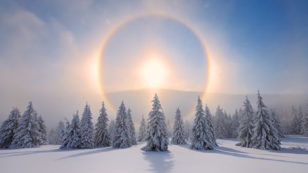 Un alone intorno al Sole, Monti Metalliferi, Sassonia, Germania