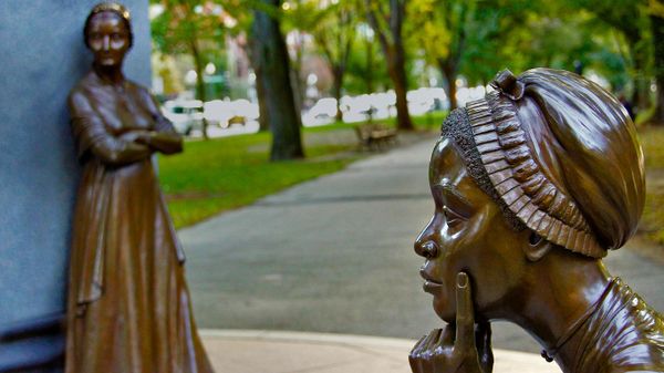 Statues of Phillis Wheatley and Abigail Adams in the Boston Women’s Memorial of Massachusetts