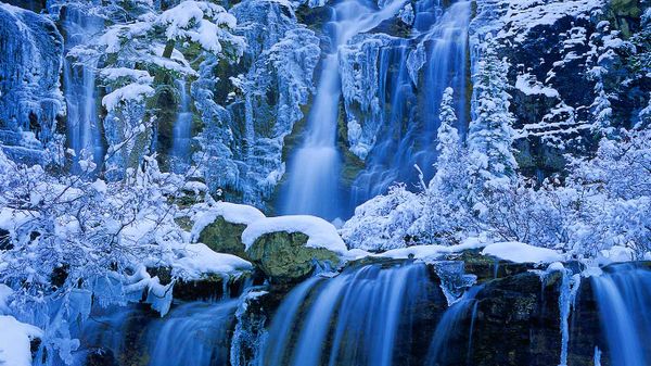 Tangle Creek Falls, Jasper National Park, Alberta, Canada