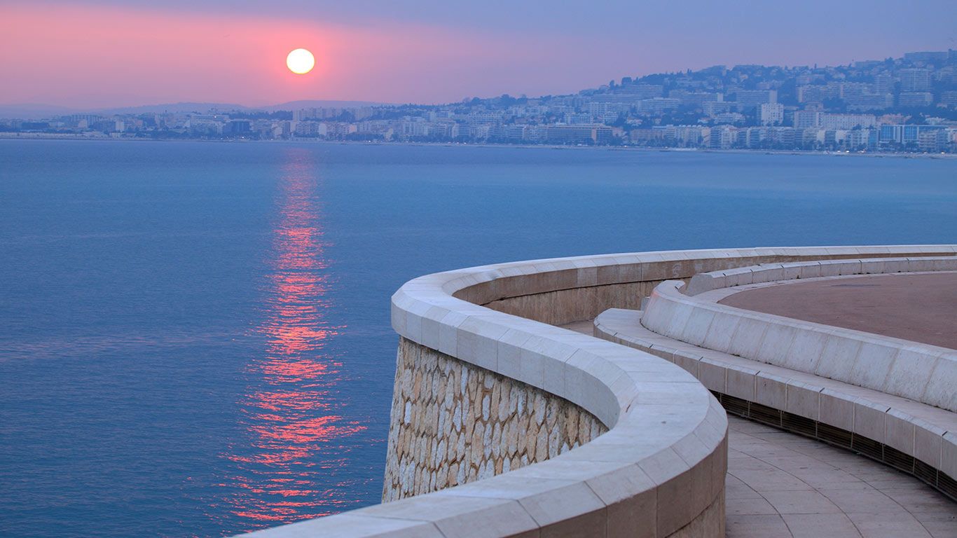 Coucher de soleil au-dessus de la mer, Nice, Alpes-Maritimes