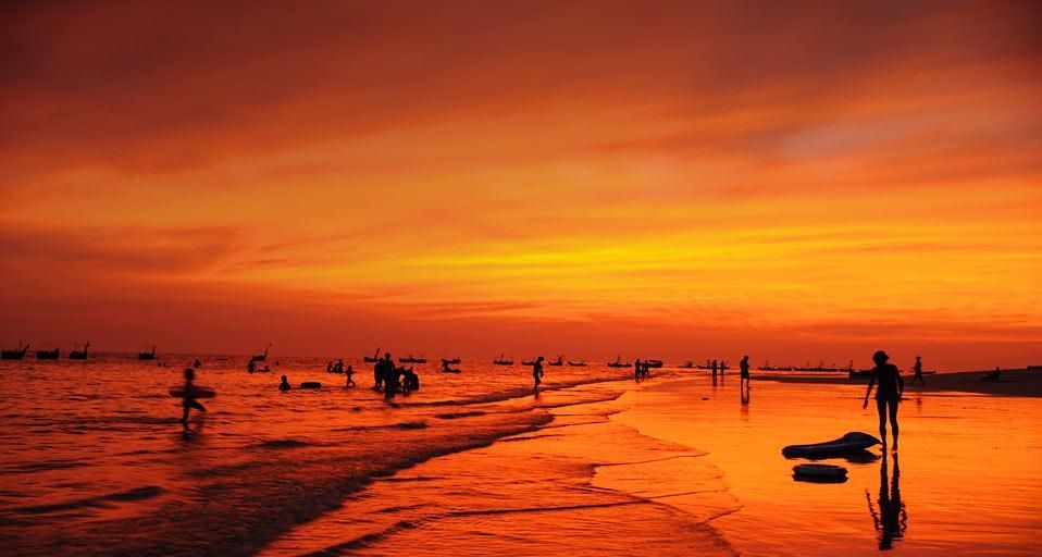 BeachSunsetChina