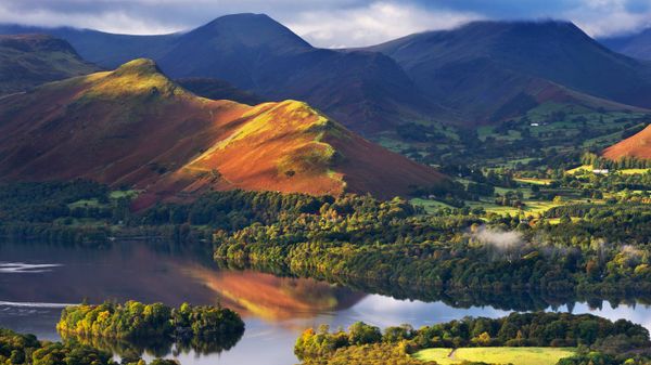 Cat Bells fell above Derwentwater in the Lake District, Cumbria