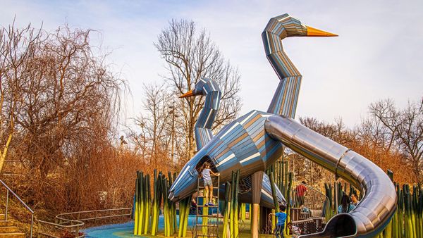 Parco giochi Chapman Adventure nel Gathering Place, Tulsa, Oklahoma, USA