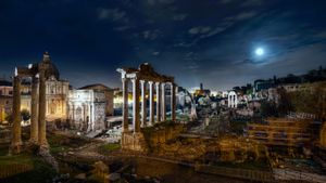 Roman Forum, Rome, Italy (© Marco Romani/Getty Images)(Bing United States)