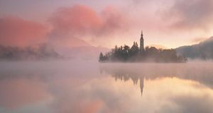 Lake Bled, Slovenia (© Marko Trebusak/Alamy) &copy; (Bing New Zealand)