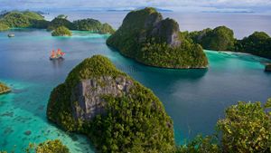 Wayag Islands in the Raja Ampat Islands of Indonesia (© Chris Caldicott/Offset)(Bing Australia)