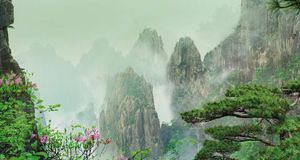 黄山 (© Alex Cao/The Image Bank/Getty Images) &copy; (Bing China)