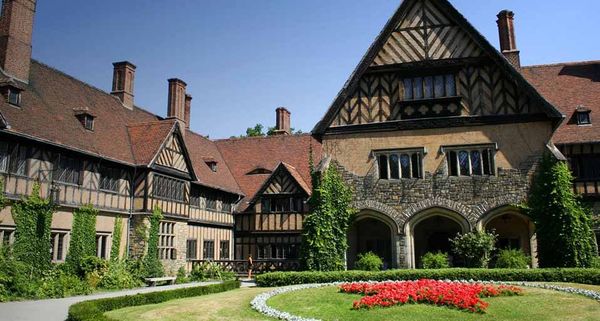 Schloss Cecilienhof, Tagungsort der Potsdamer Konferenz vom 17. Juli bis 2. August 1945
