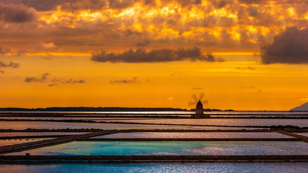 Saline al tramonto, Marsala