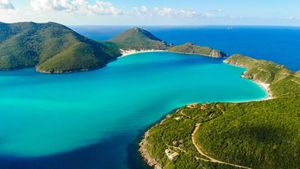 Arraial do Cabo dans l'État de Rio de Janeiro, Brésil (© Derson Santana/Shutterstock)(Bing France)