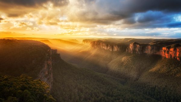 Beautiful sunset in Blue Mountains National Park, Australia
