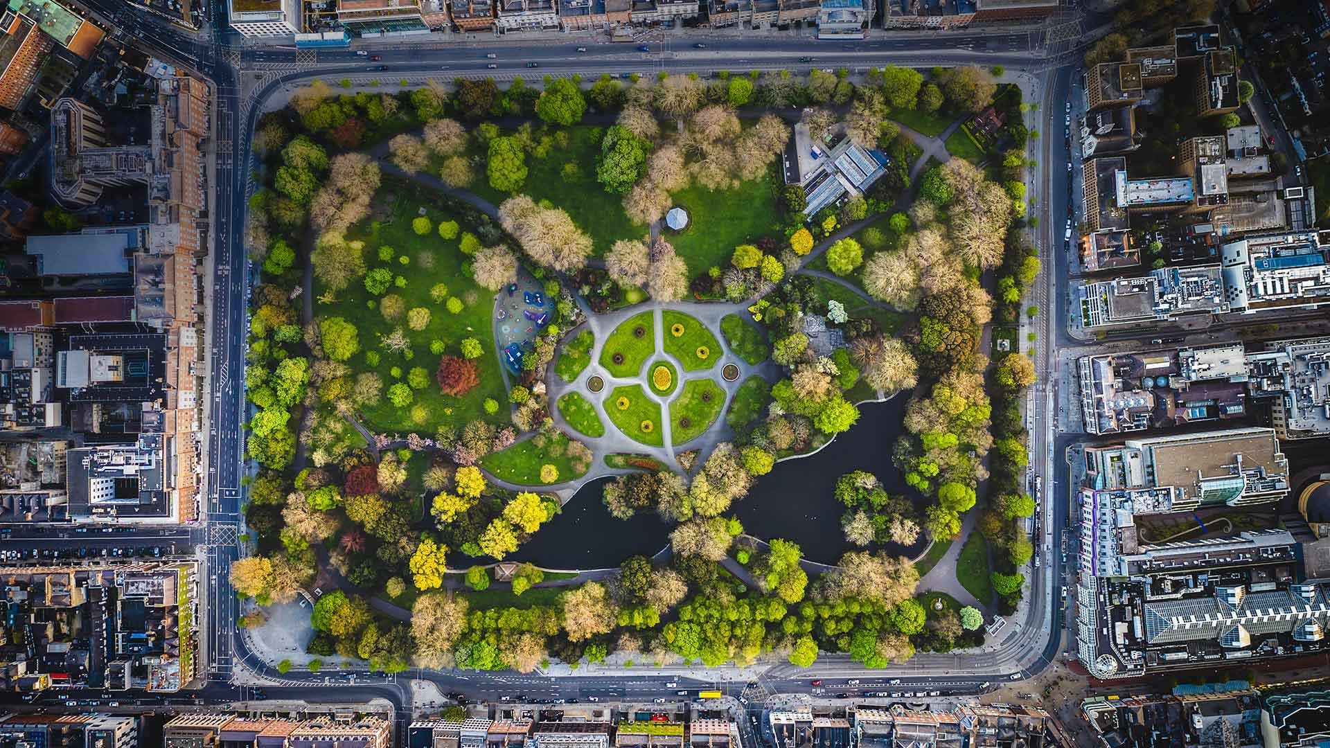 St Stephen\'s Green in Dublin, Ireland