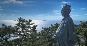 ｢坂本龍馬の像｣高知, 桂浜 -- JTB Photo/Photolibrary &copy; (Bing Japan)