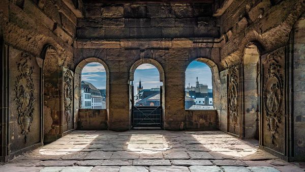 Im Innern der Porta Nigra, Trier, Rheinland-Pfalz