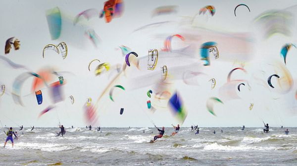Multiple exposure of kitesurfers in Germany