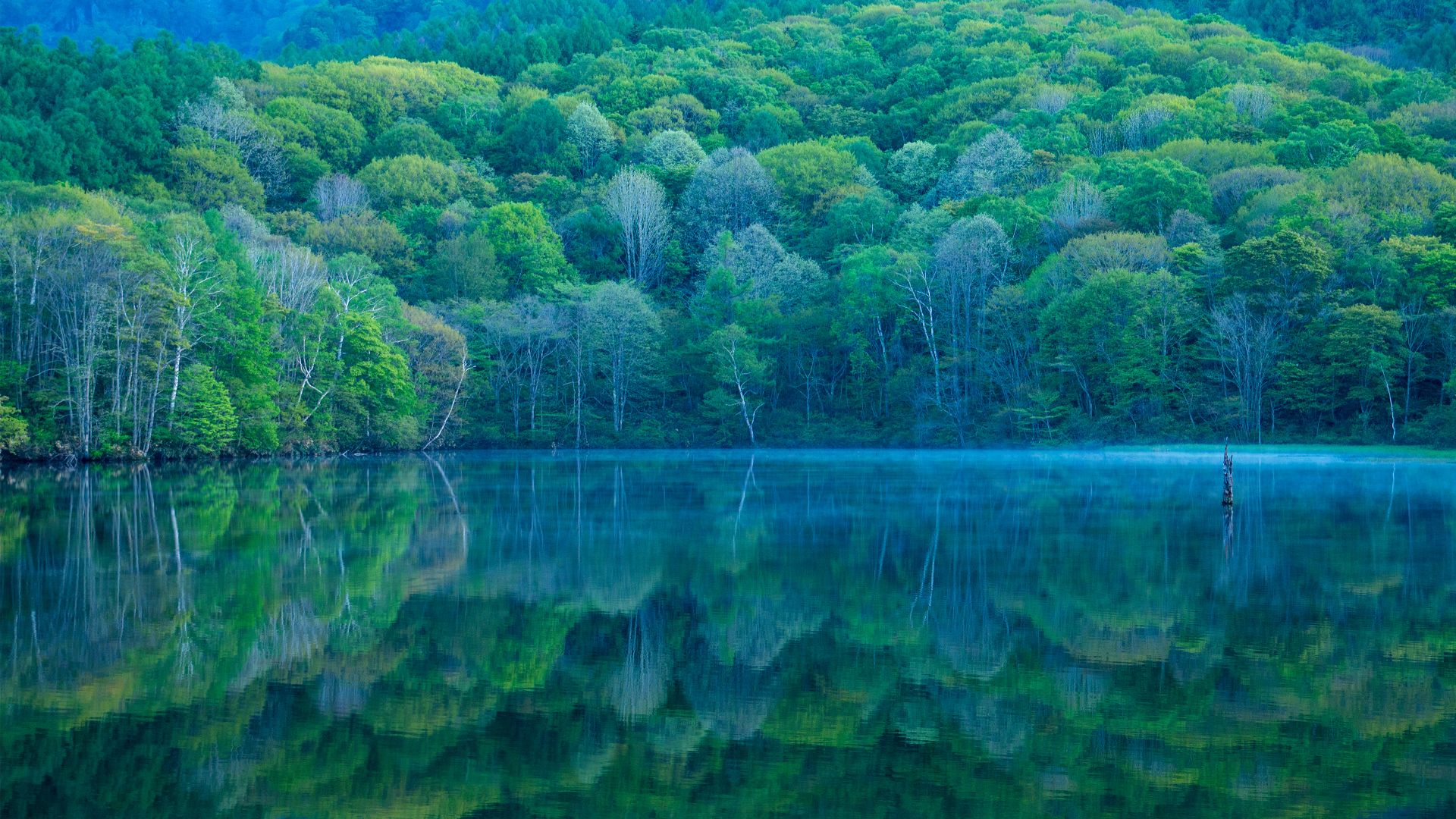 Kagami-ike (Mirror Pond), Nagano, Japan