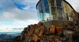 Lookout point at Mount Wellington, Hobart, Tasmania (© SIME/eStock Photo) &copy; (Bing Australia)