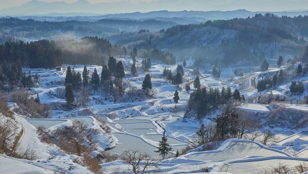 雪に覆われた星峠の棚田, 新潟県 十日町市