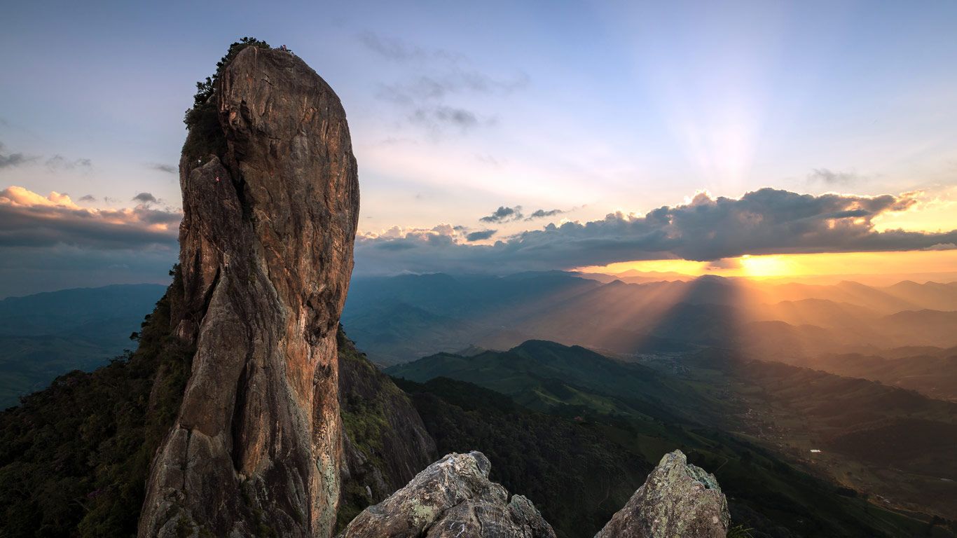 Pedra do Baú, Serra da Mantiqueira, São Bento do Sapucaí, São Paulo, Brazil