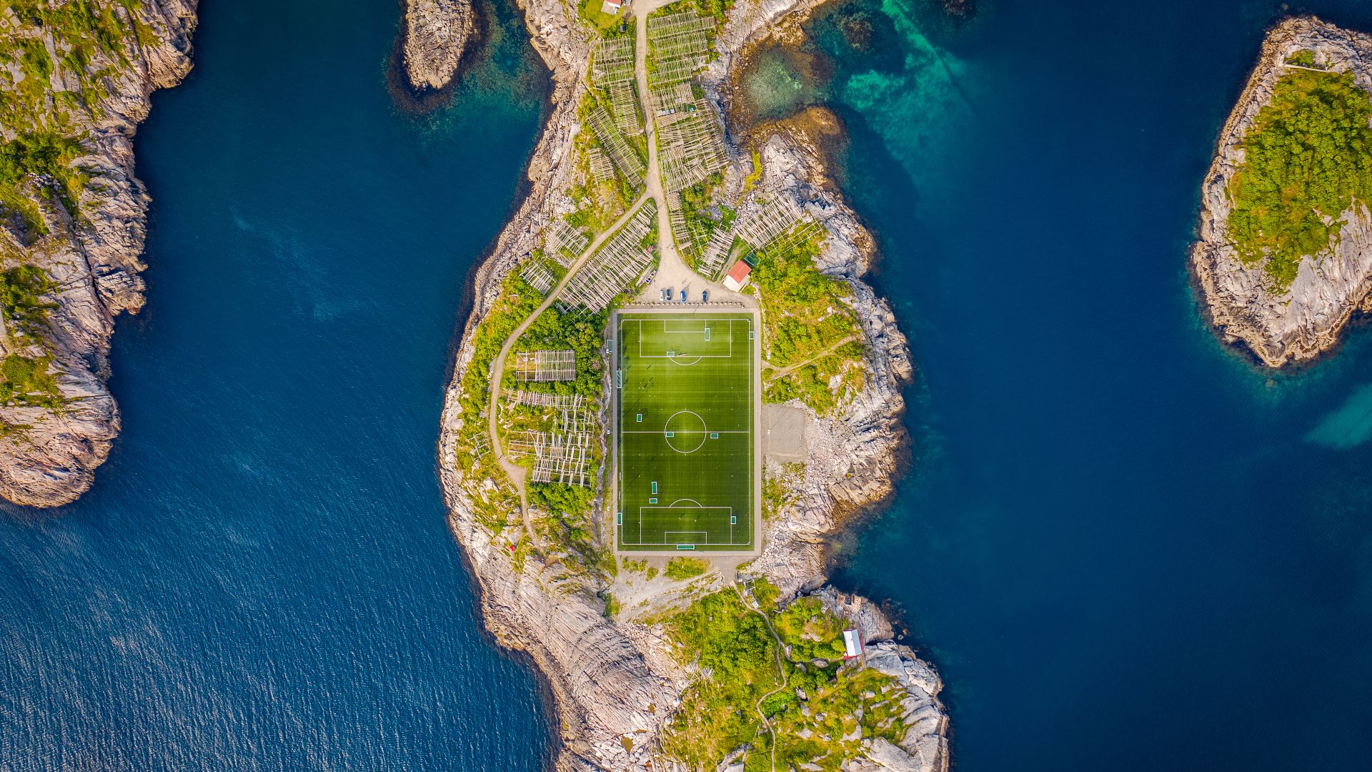 ヘニングスヴァール村スタジアム, ノルウェー, ヌールラン県
