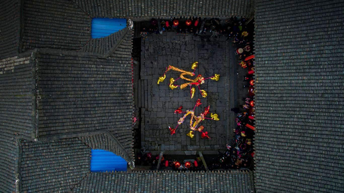 Artists performing the dragon dance in Chenzhou, Hunan Province, China