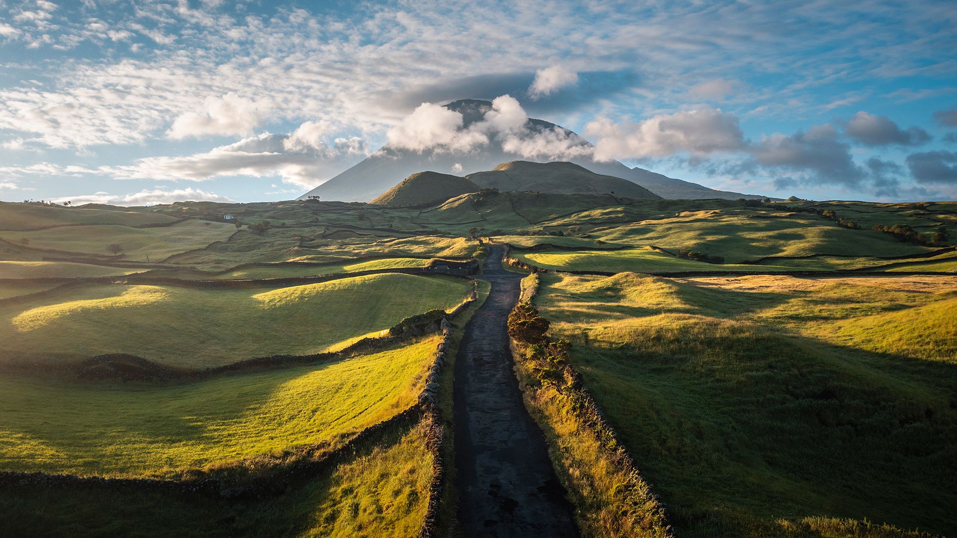 Strada per il Monte Pico, Portogallo