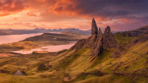 Lo Storr, un affioramento roccioso sull'Isola di Skye, Scozia
