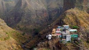 Village of Fontainhas on Santo Antão Island, the Republic of Cabo Verde (© Guiziou Franck/Getty Images)(Bing United States)
