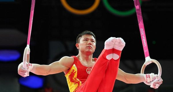 CnMensTeamGymnastics