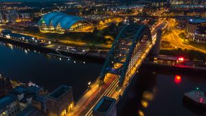 Tyne Bridge, England (© Glenn Gibson/iStock/Getty Images)(Bing United Kingdom)