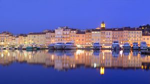 Port de Saint-Tropez, Var, Provence-Alpes-Côte d'Azur (© Sylvain Sonnet/Getty Images)(Bing France)