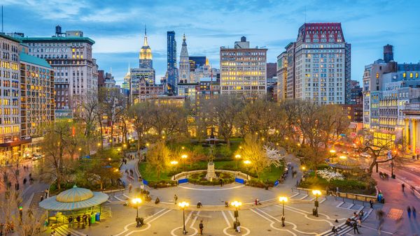 Union Square a Lower Manhattan al crepuscolo, New York, USA