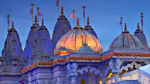 BAPS Shri Swaminarayan Mandir (Neasden Temple) decorated for Diwali, London, England (© Jon Arnold Images/Danita Delimont)(Bing United States)