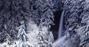 Südlicher Wasserfall im Silver Falls-Nationalpark, Oregon, USA -- Craig Tuttle/age fotostock &copy; (Bing Germany)