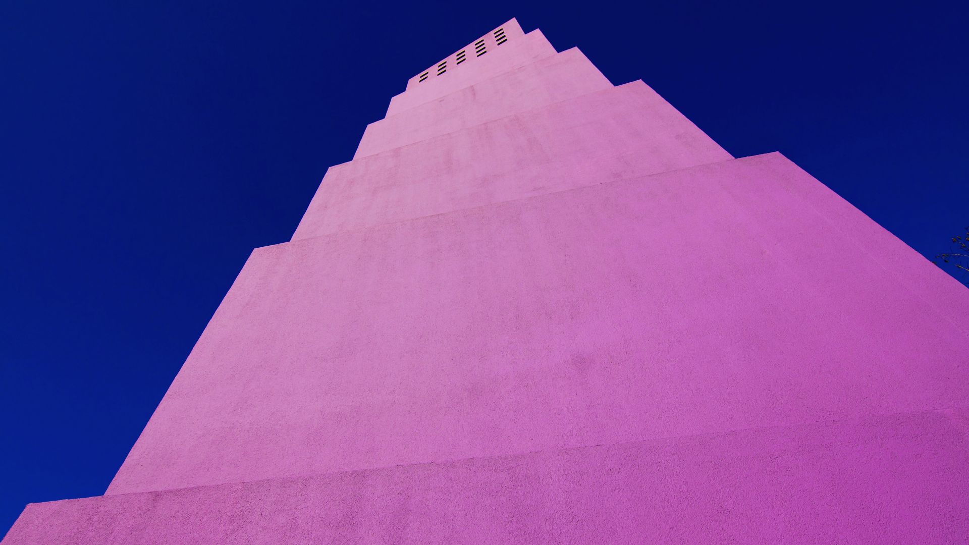 Latino Cultural Center designed by Ricardo Legorreta, Dallas, Texas