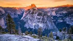 Alpenglow on Half Dome, Yosemite National Park, California (© Matthew Kuhns/TANDEM Stills + Motion)(Bing United States)