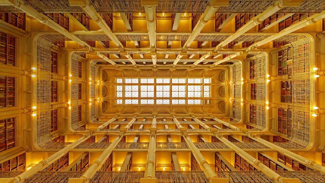 ｢ジョージ・ピーボディ図書館｣米国メリーランド州, ボルチモア