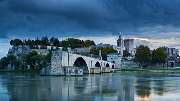 Pont Saint-Bénézet and Rhône at dusk, Avignon, France