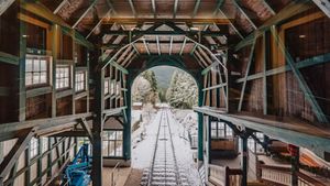 ｢オーバーヴァイスバッハの登山鉄道駅」 (© golero/iStock/Getty Images Plus)(Bing Japan)