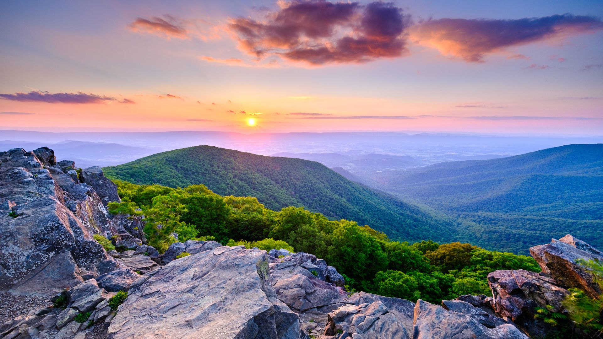 Hawksbill Mountain in Shenandoah National Park, Virginia, United States