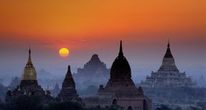 Ancienne cité de Bagan, Birmanie ou République de l’Union du Myanmar (© Philippe Body/Hemis/Corbis) &copy; (Bing France)