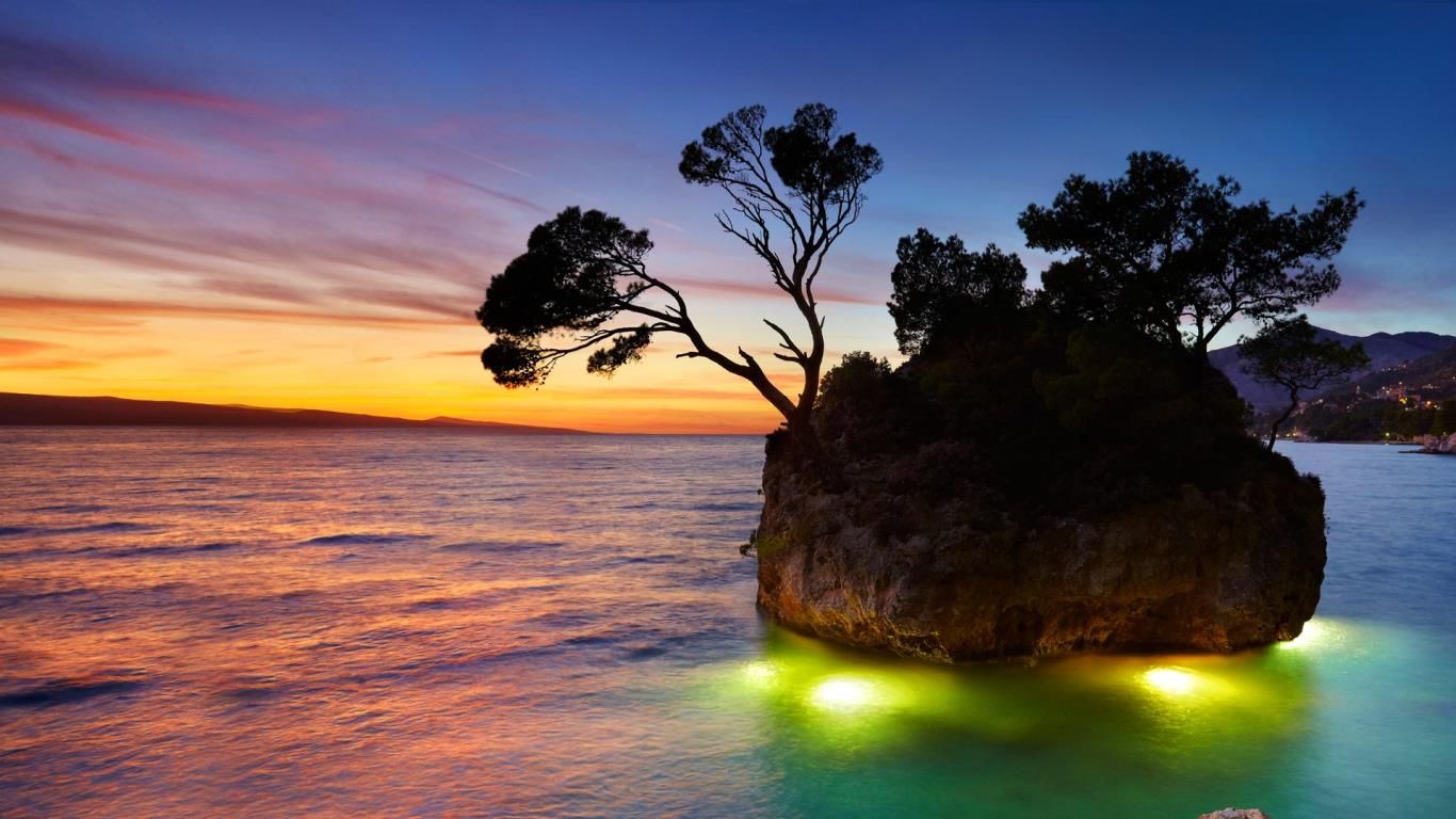 Brela Beach at sunset, Croatia