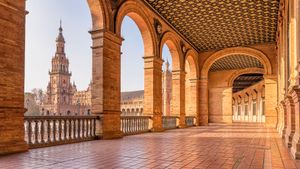 Plaza de España, Seville, Spain (© Horia Merla/Getty Images)(Bing Canada)