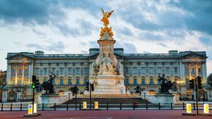 Buckingham Palace, London (© Zoonar/Andriy Kravchenko/Alamy Stock Photo)(Bing United Kingdom)