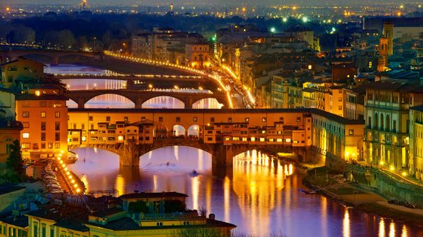Ponte Vecchio, a bridge over the Arno River in Florence, Italy