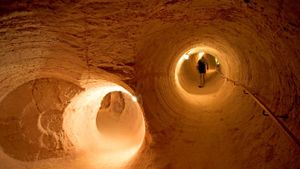 Opal mine tunnels at Coober Pedy in South Australia (© John Frumm/hemis.fr/Alamy)(Bing Australia)